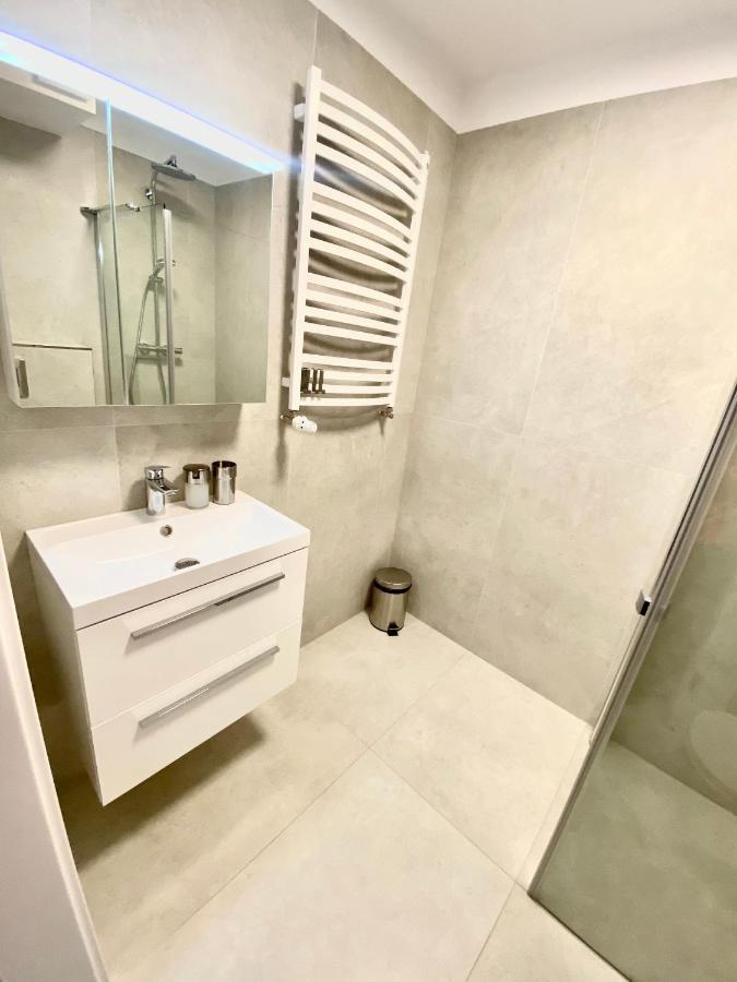 Rodzinny Apartament Platany Centrum Kołobrzeg Exteriör bild